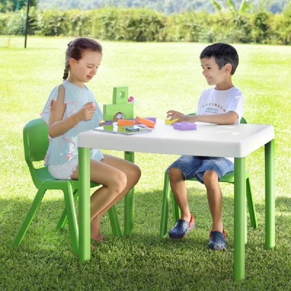 https://parquedebolas.com/images/productos/peq/mesa%20plastica%20manualidades%202.jpg